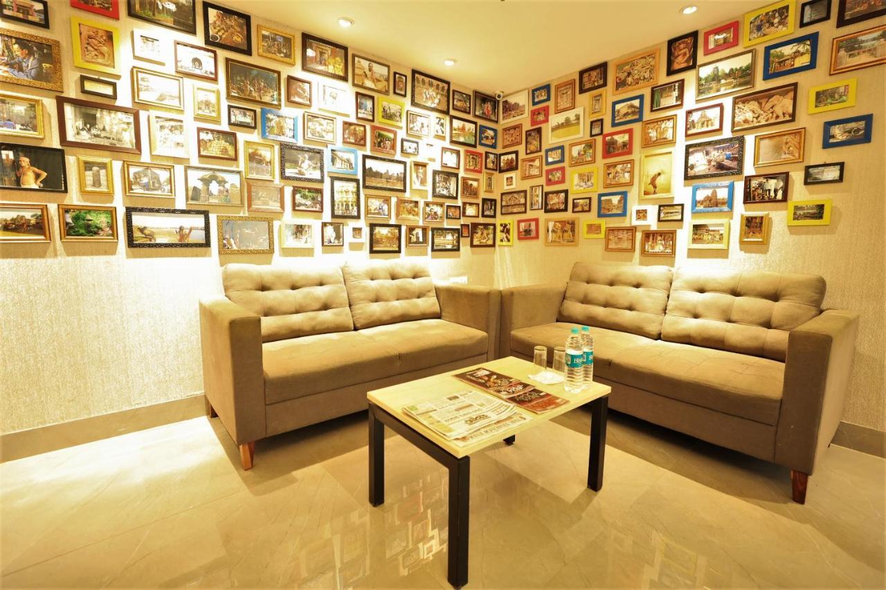 Hotel Crystal Urban Park Bhubaneswar Exterior foto